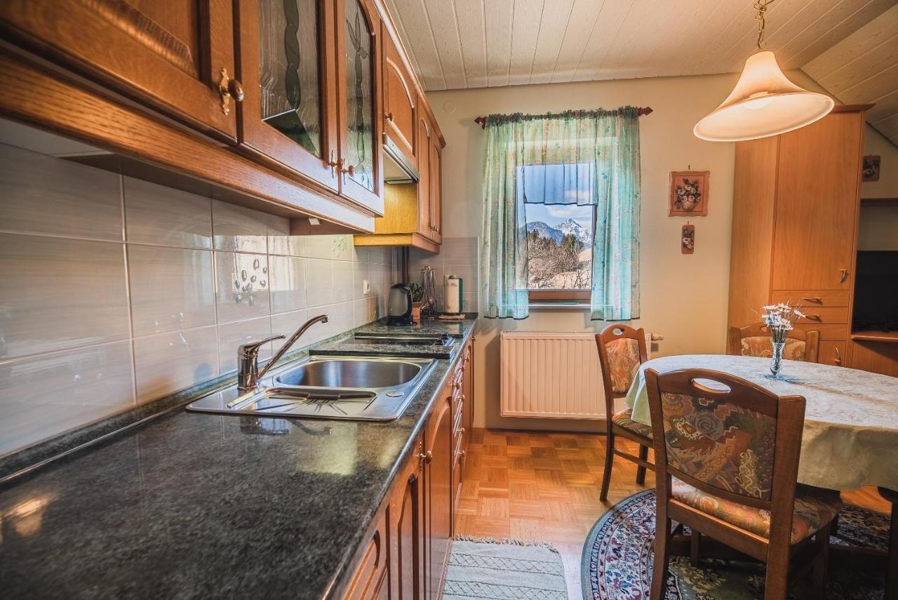 Homestay Kocka Згорнє-Єзерсько Екстер'єр фото