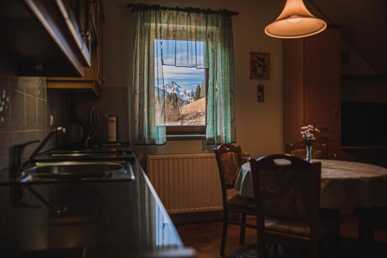 Homestay Kocka Згорнє-Єзерсько Екстер'єр фото
