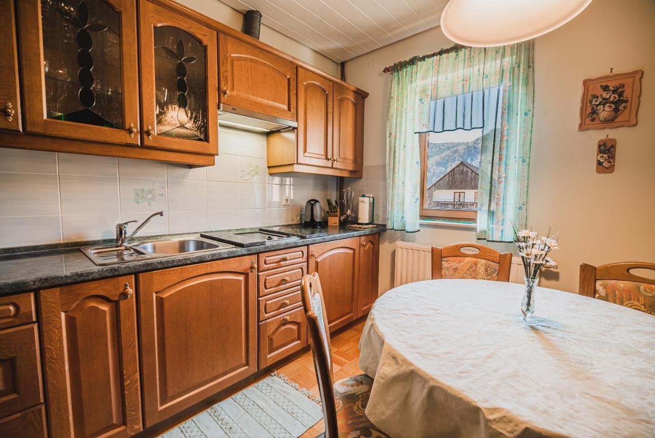 Homestay Kocka Згорнє-Єзерсько Екстер'єр фото